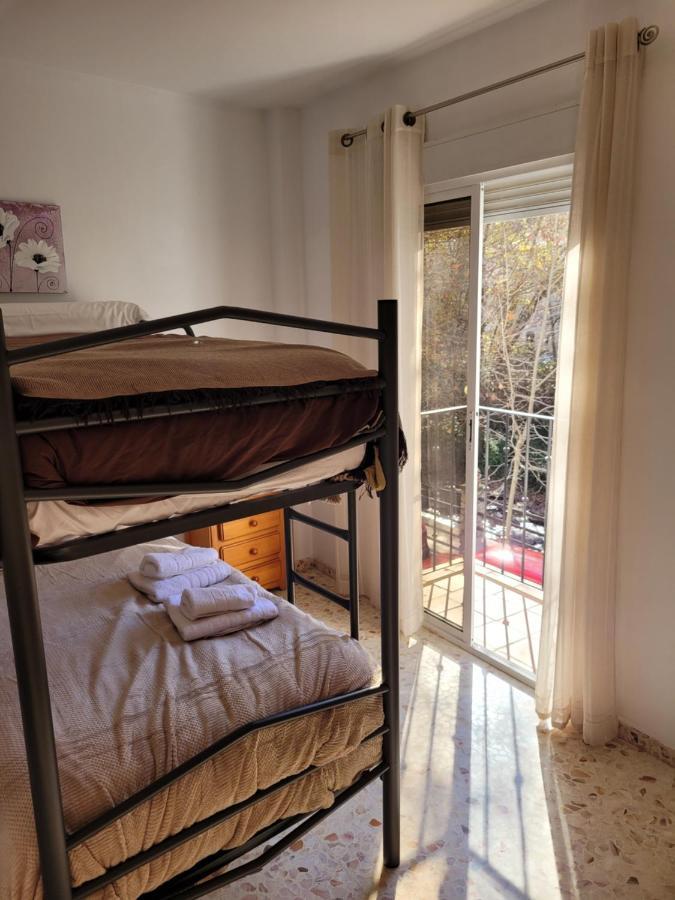 Apartamentos Pinos Genil Exterior foto
